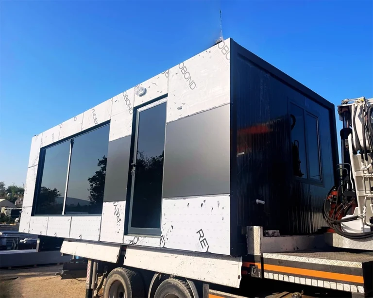 Read more about the article 20’lik ve 40’lık Konteyner Arasındaki Farklar